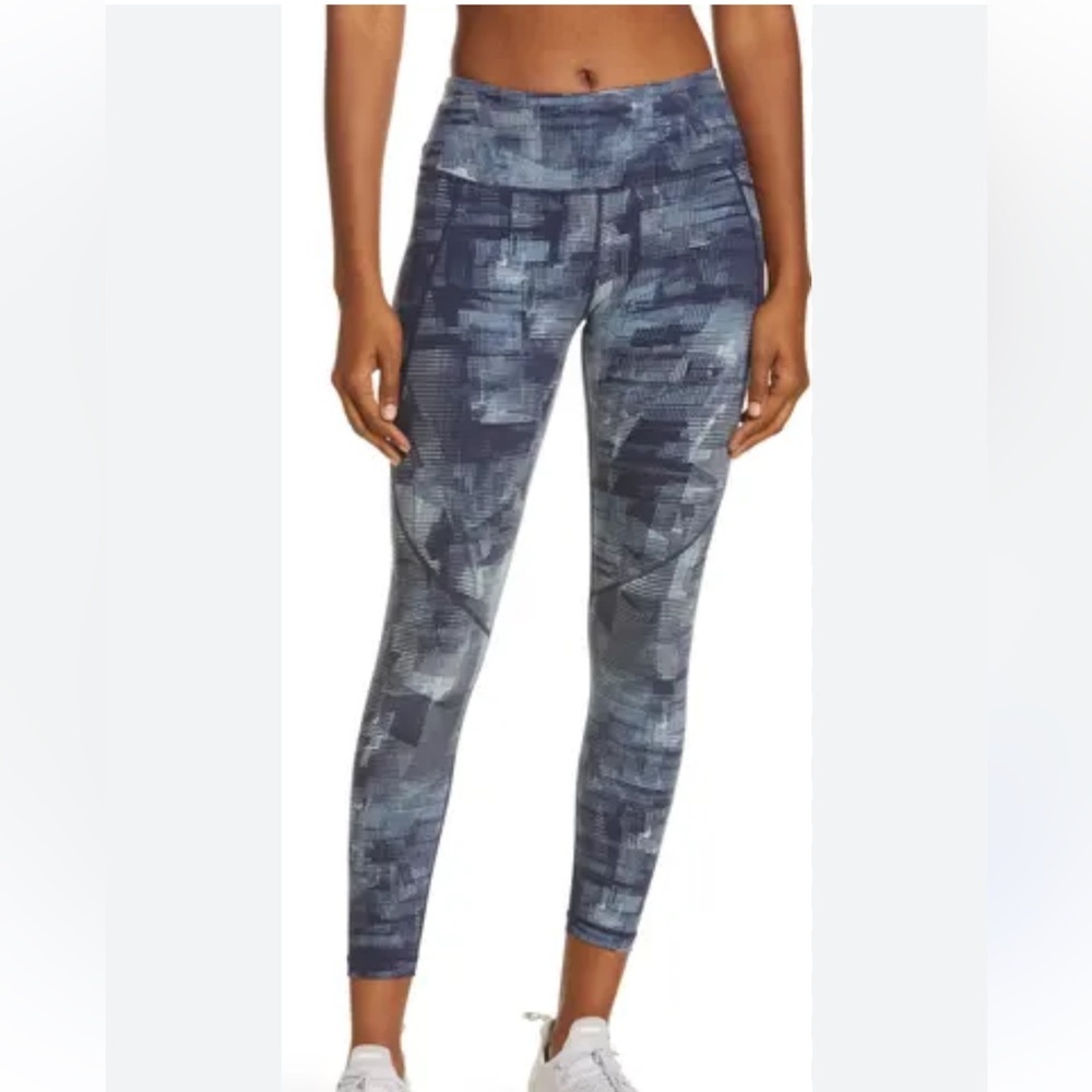 Sweaty Betty Leggings Blue White Grid Pattern 7/8 Length M